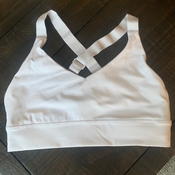 TNA TNACTION SPORTS BRA - Picture 1 of 4